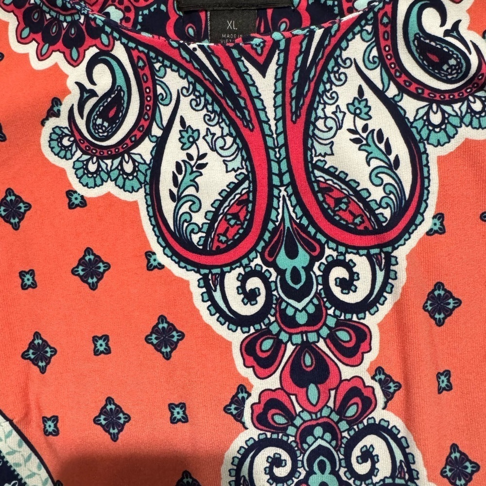 💜 💜Liz Claiborne Coral and Navy Patterned Dress - Picture 5 of 6